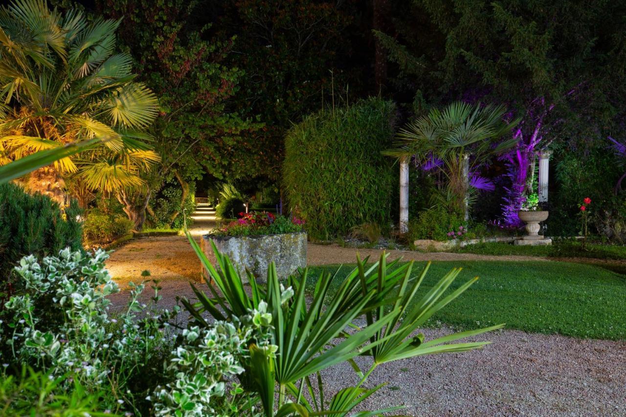 Hôtel Restaurant L'Essille Logishotel Elégance Bassac Esterno foto